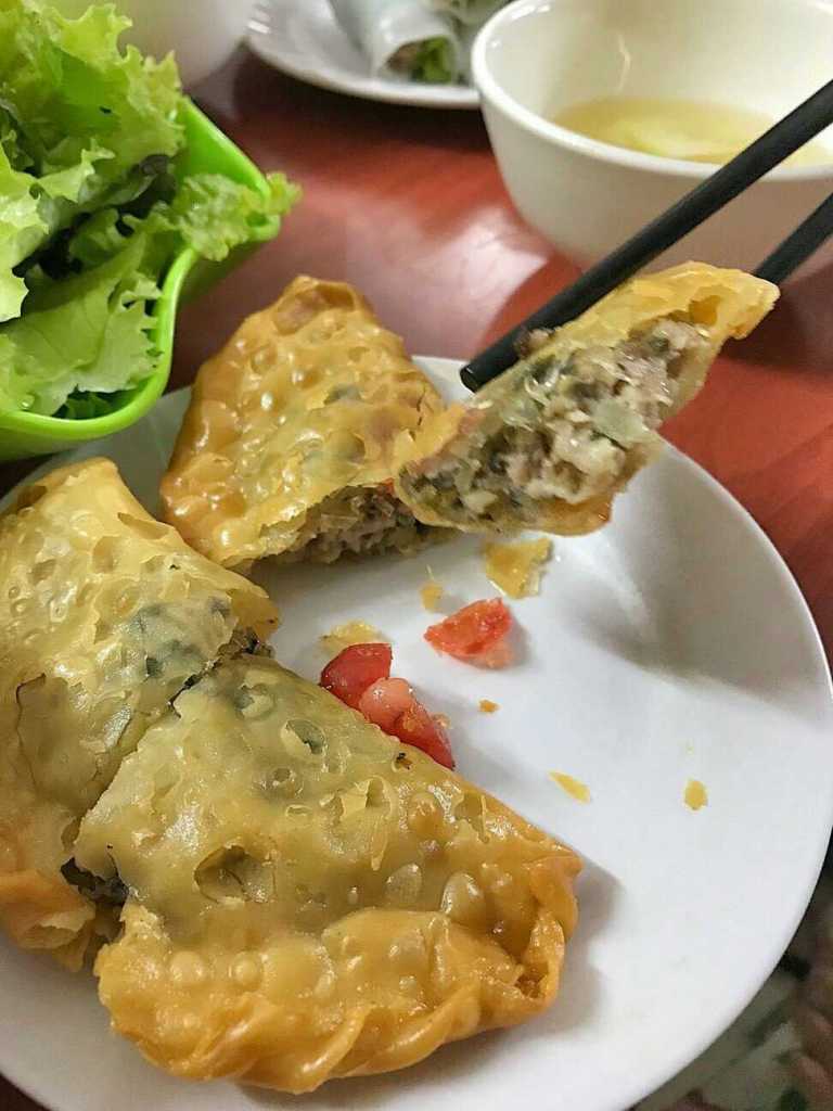 Curry puffs and how a Portuguese snack arrived in Southeast Asia withinside the 1500s and have become successful throughout the vicinity